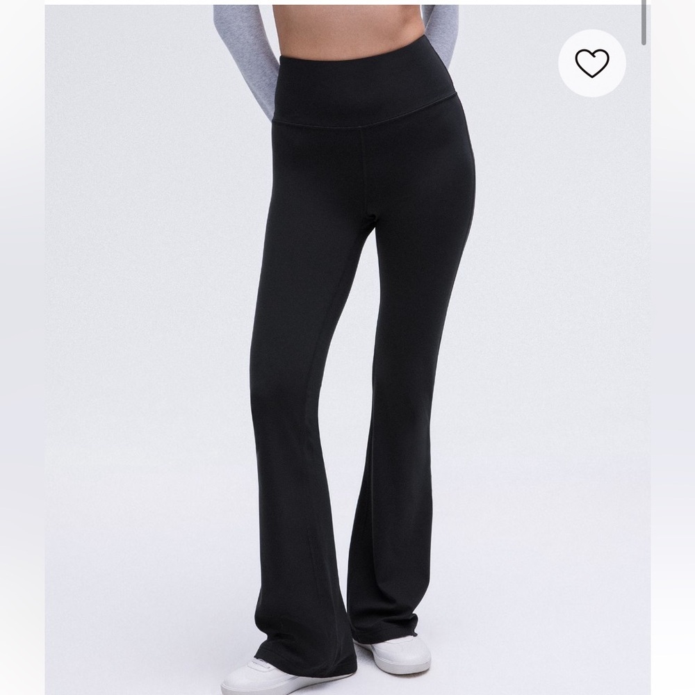 Groove Nulu Super-High Rise Flare Pant